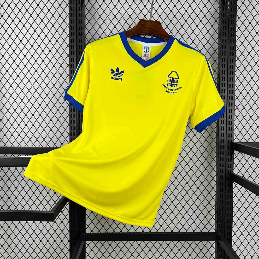 Camisa Retrô Nottingham Forest 1977/78 Away